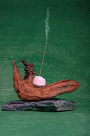 Essence Of Love – Low Smoke Agarwood Incense Sticks