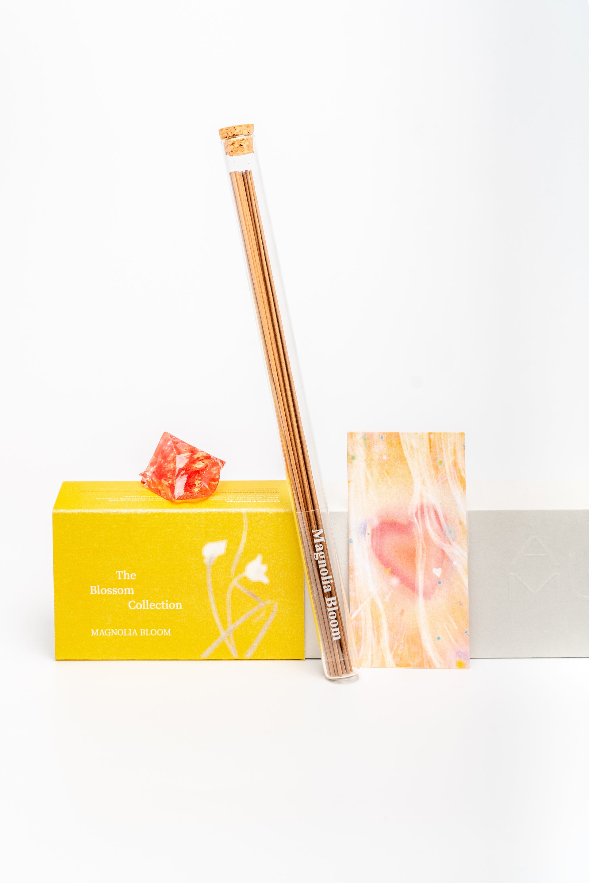 Magnolia Bloom– Low Smoke Agarwood Incense Sticks